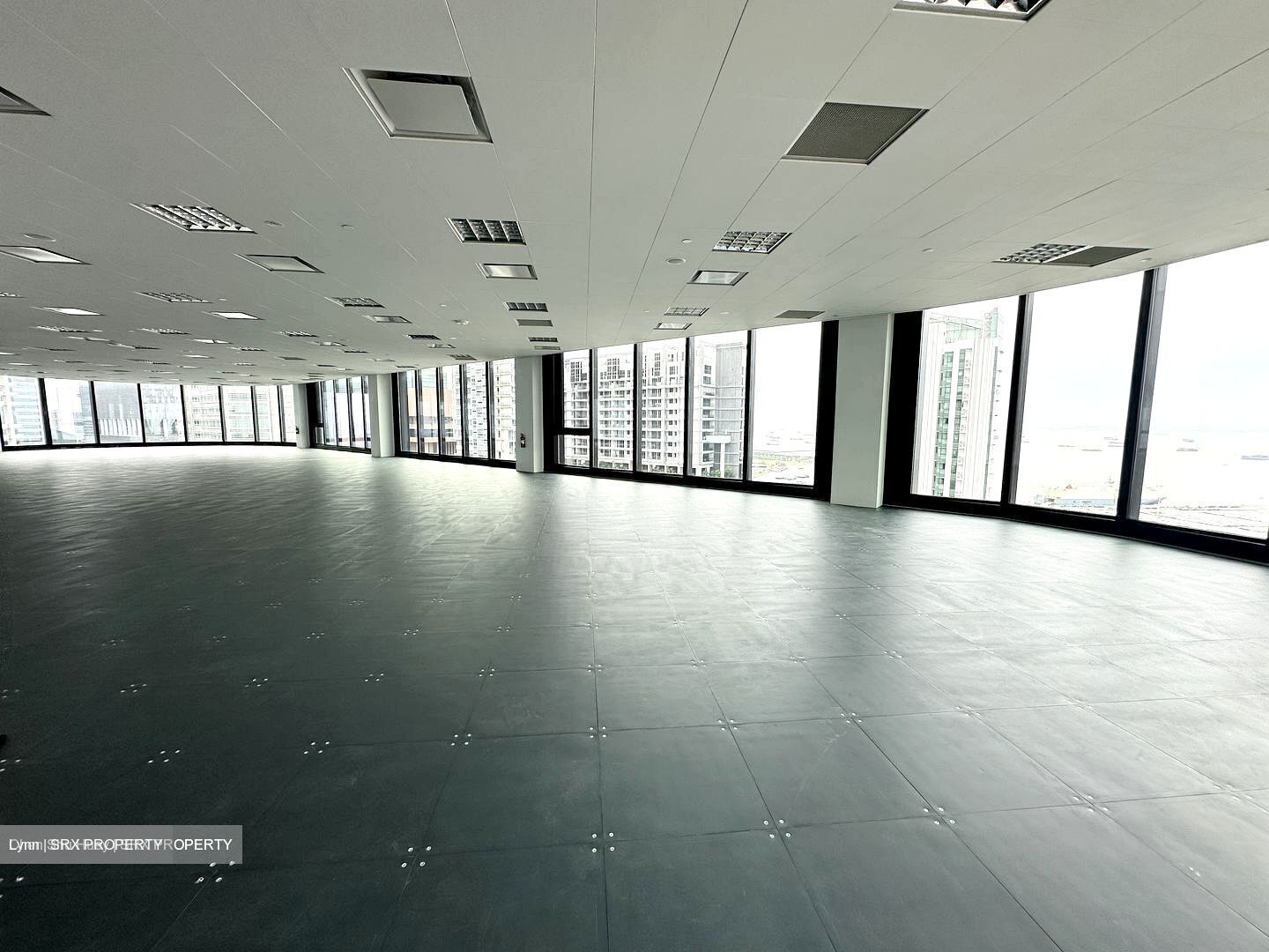 Hub Synergy Point (D2), Office #599794671